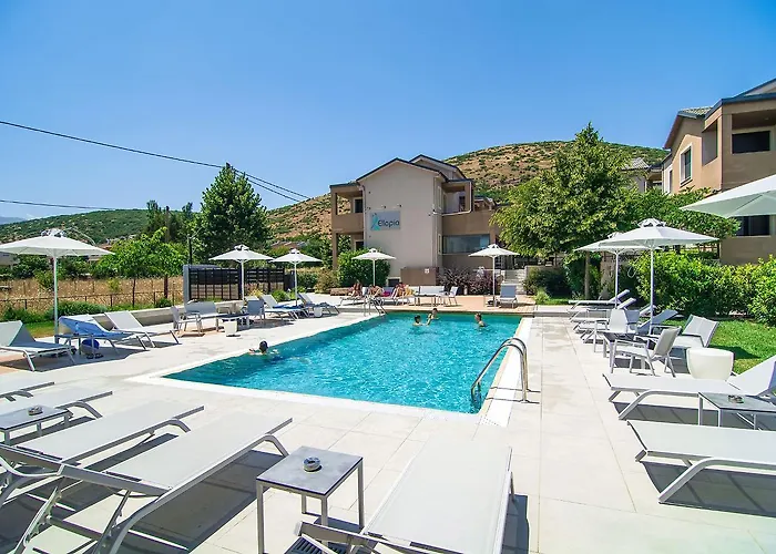 Ellopia Point Boutique Suites